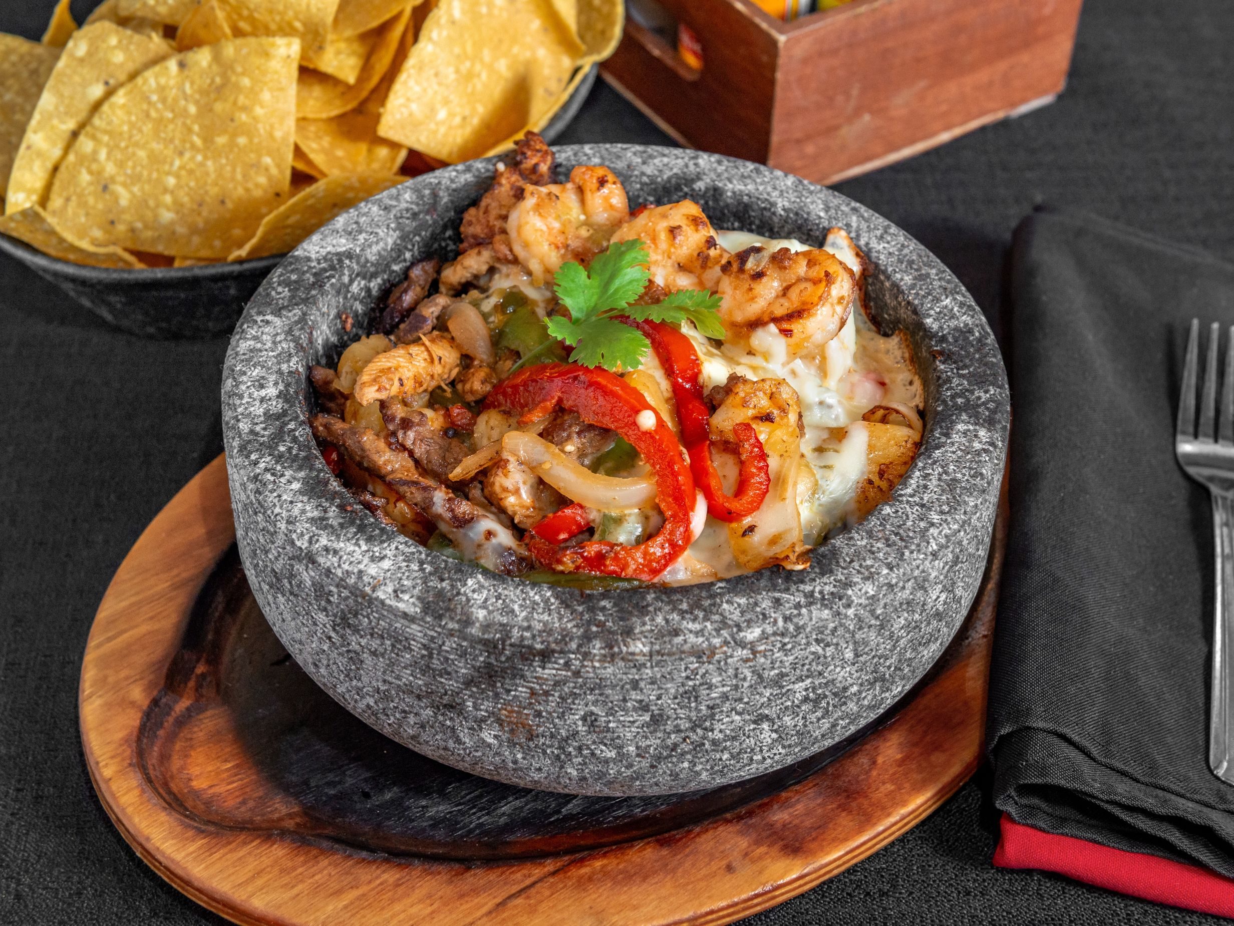Molcajete Caliente.