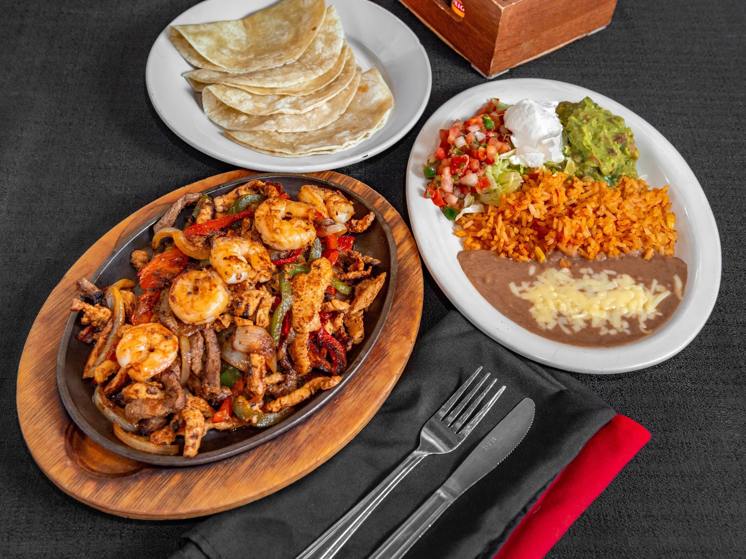 Fajitas de la Casa.